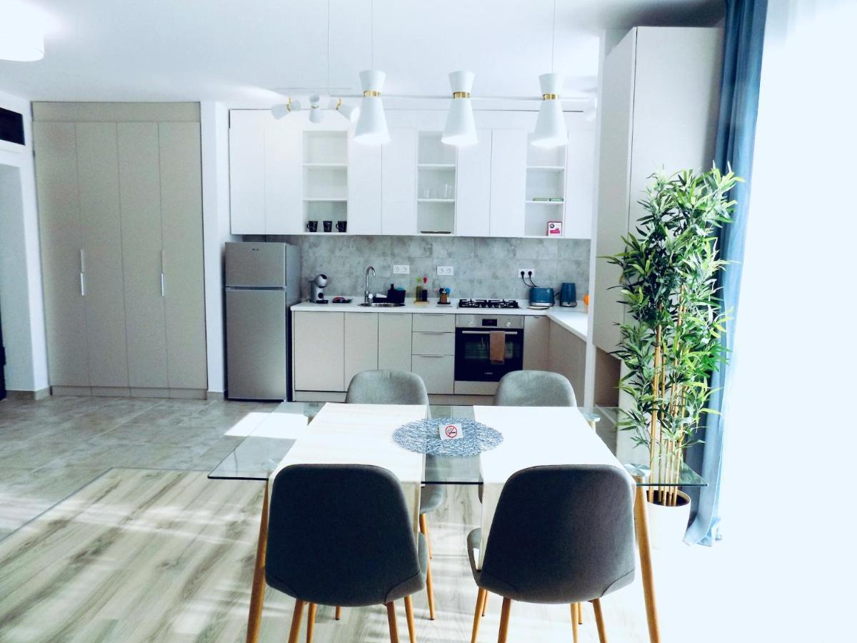 Forest View Apartment Timişoara Eksteriør billede