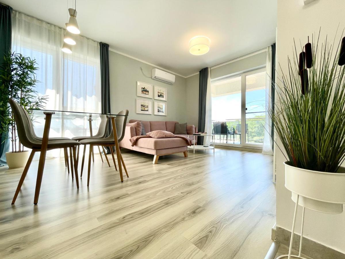 Forest View Apartment Timişoara Eksteriør billede