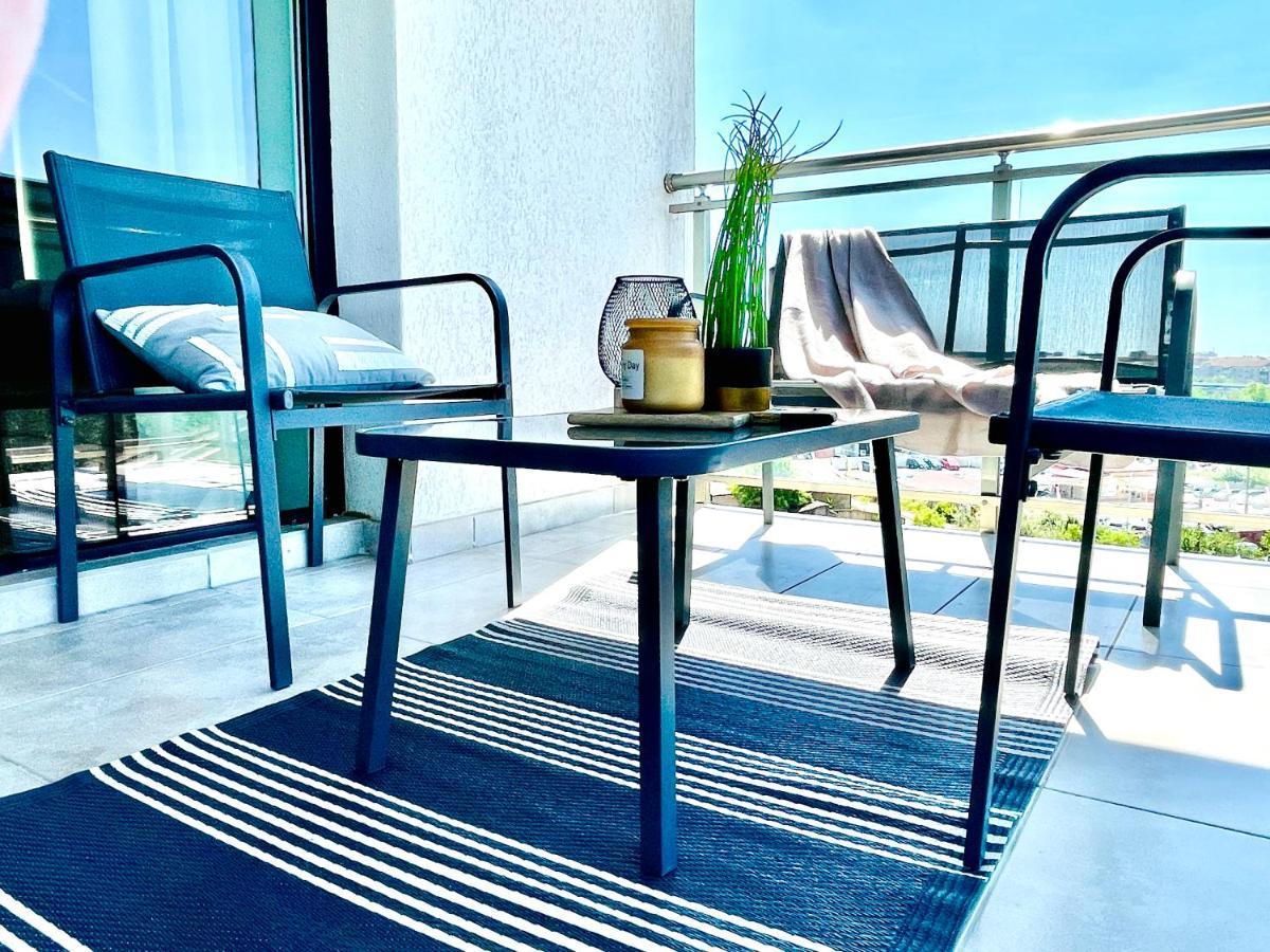 Forest View Apartment Timişoara Eksteriør billede