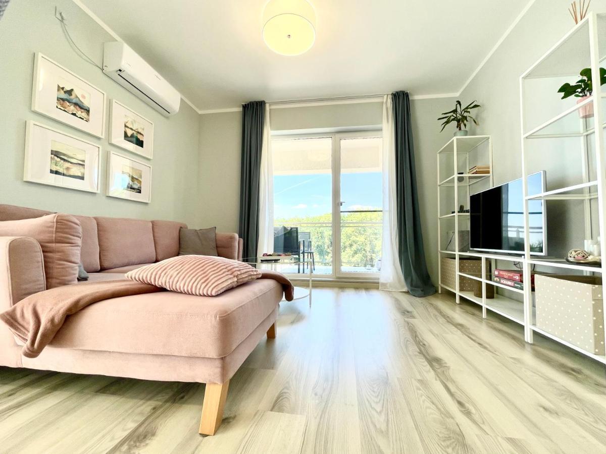Forest View Apartment Timişoara Eksteriør billede