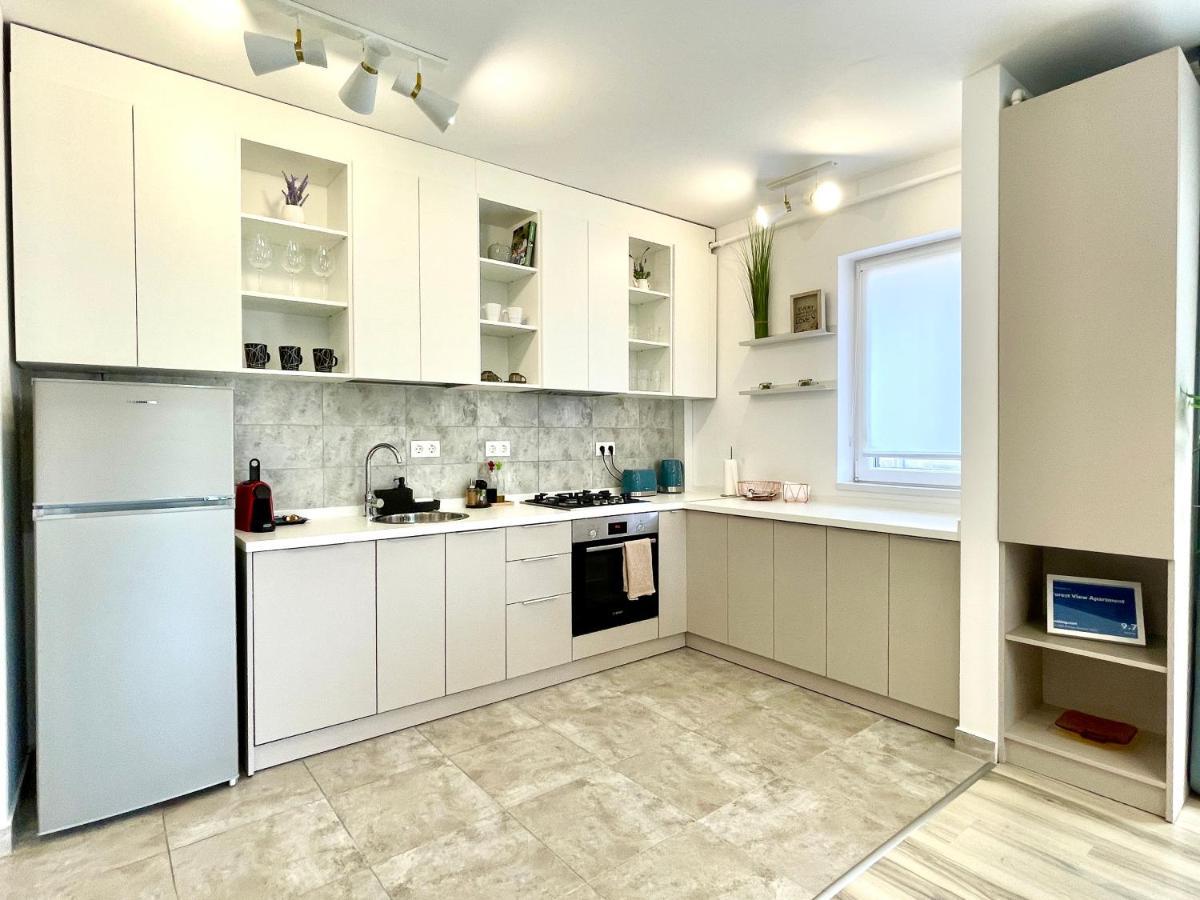 Forest View Apartment Timişoara Eksteriør billede